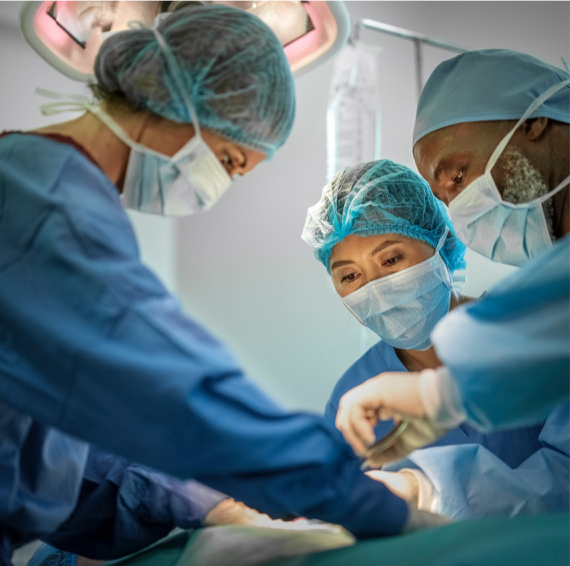 Surgeons working in OR